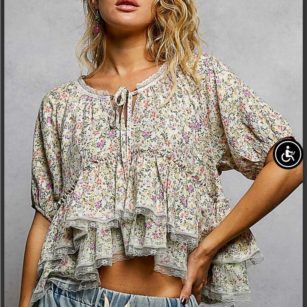 POL Floral Ruffle Blouse - Picture 2 of 10
